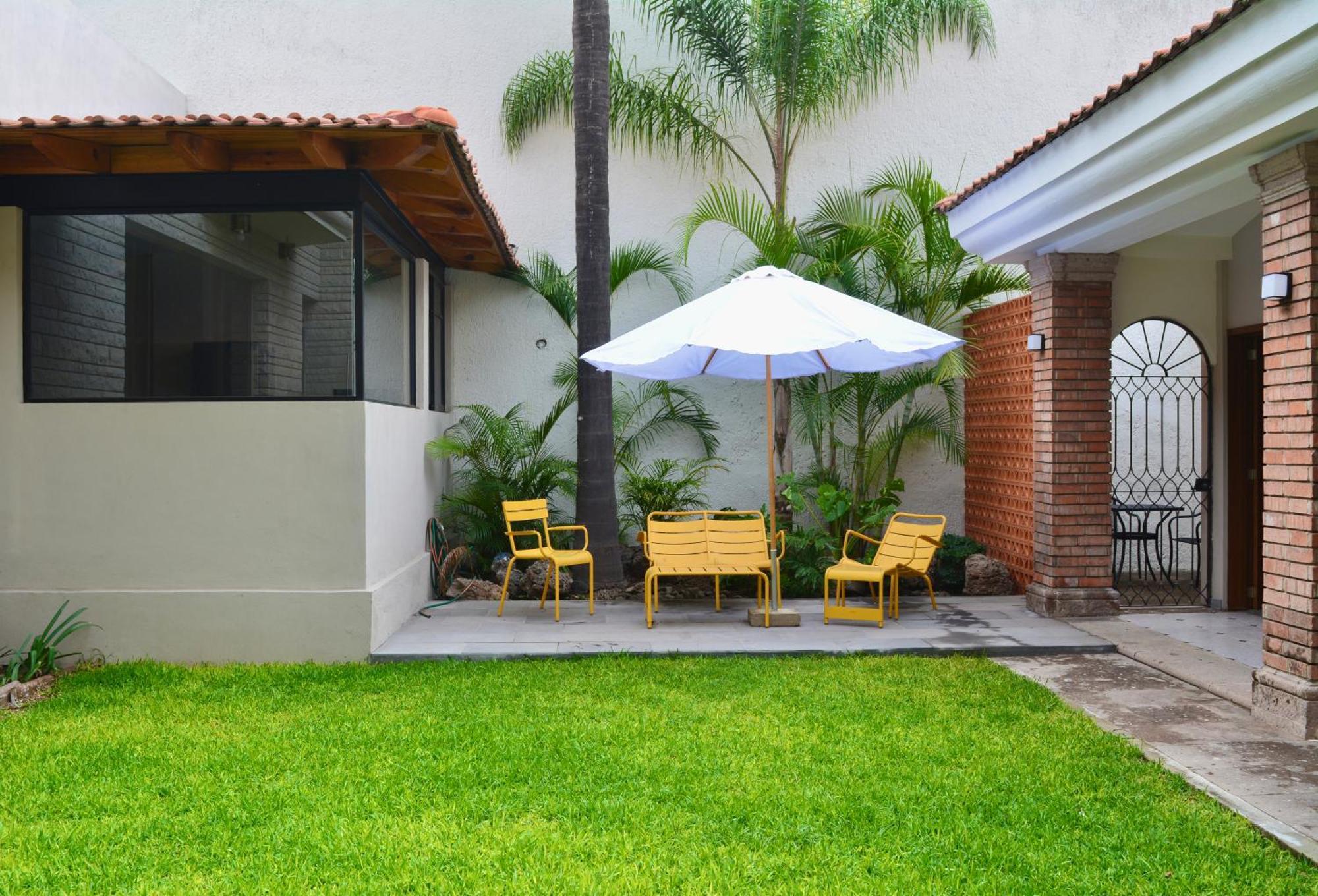 Hotel Casa Palmas Zapopan Exterior foto